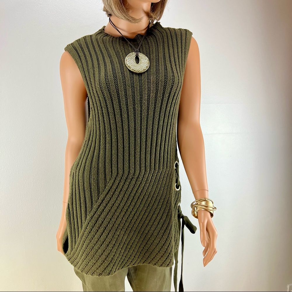 Knitted sweater, military green, sliming